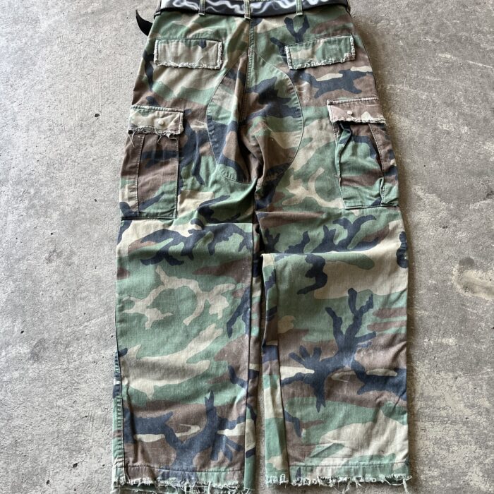 Xixbrand faded/distressed camo baggy pants  img_1370