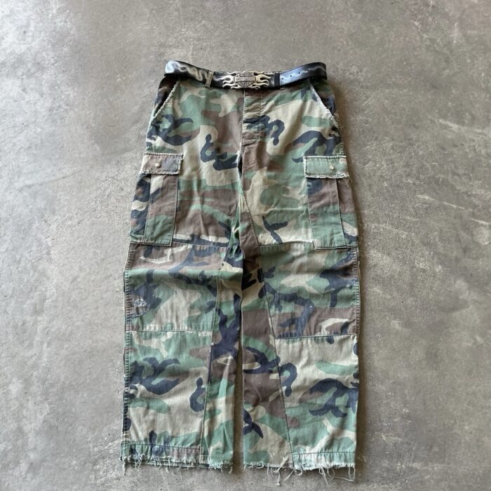 Xixbrand faded/distressed camo baggy pants  photoroom_20260410_115138